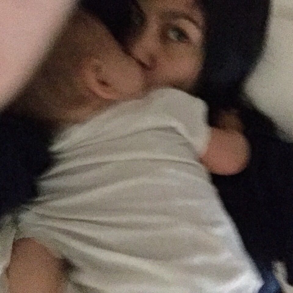 Kisses in bed with my babies kind of morning....