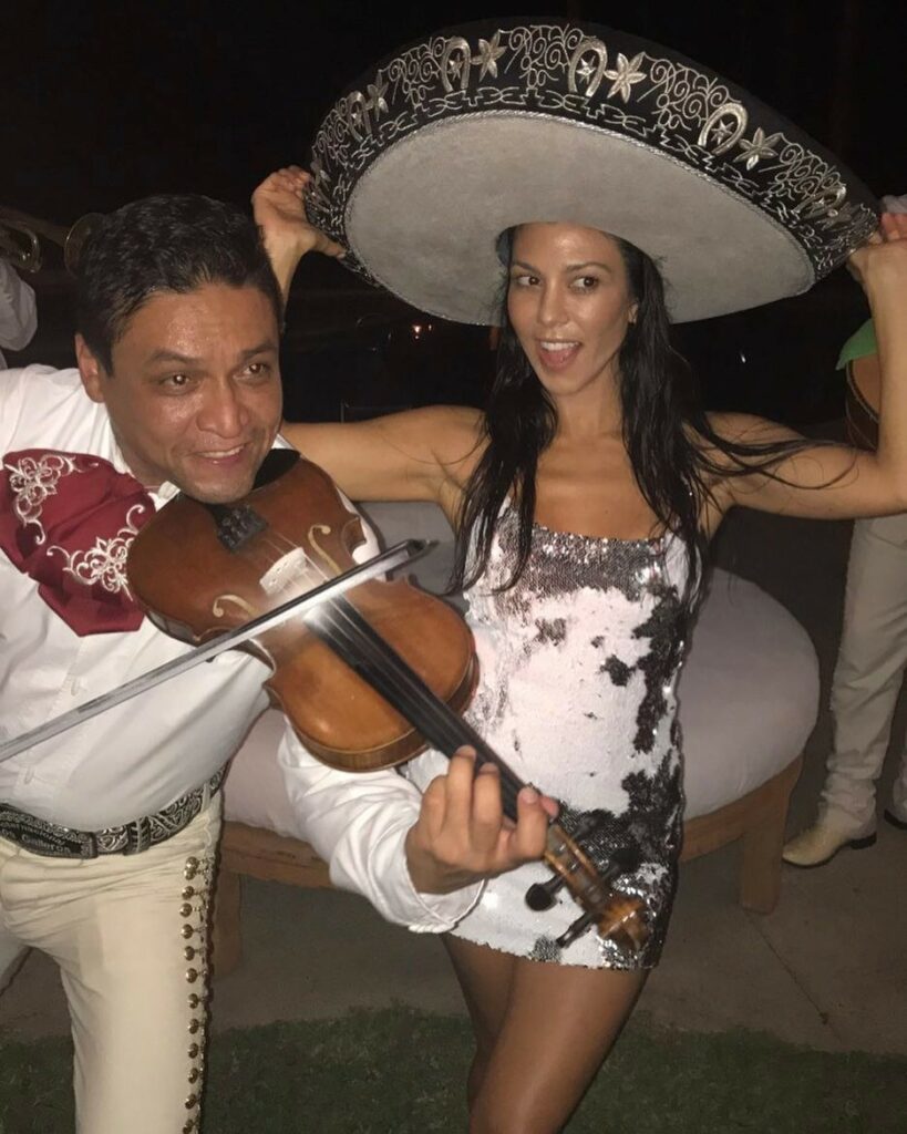FELIZ CINCO DE MAYO...