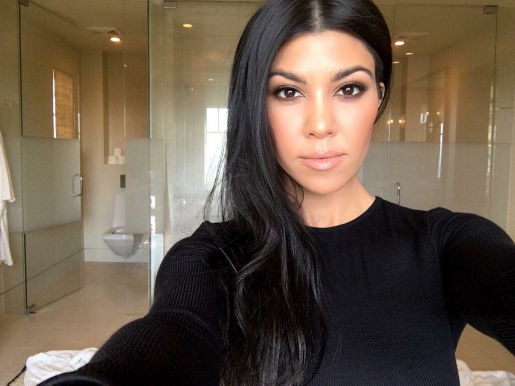 Bathroom selfie. ...