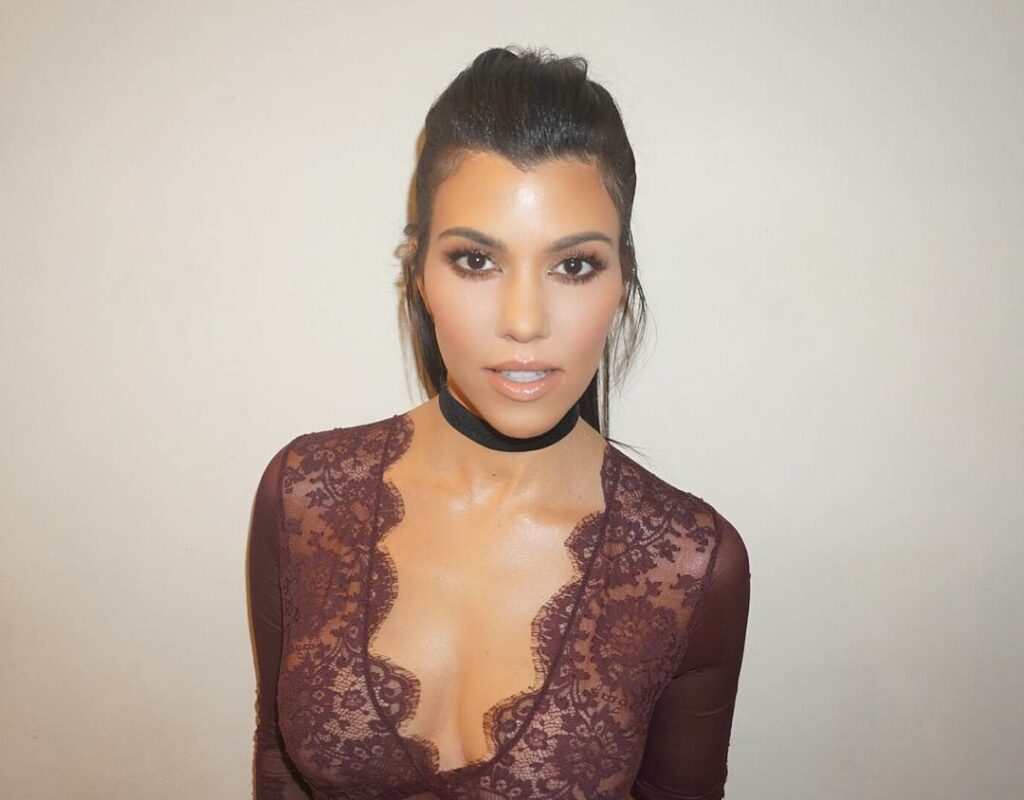 Shooting Kocktails with Khloe ...