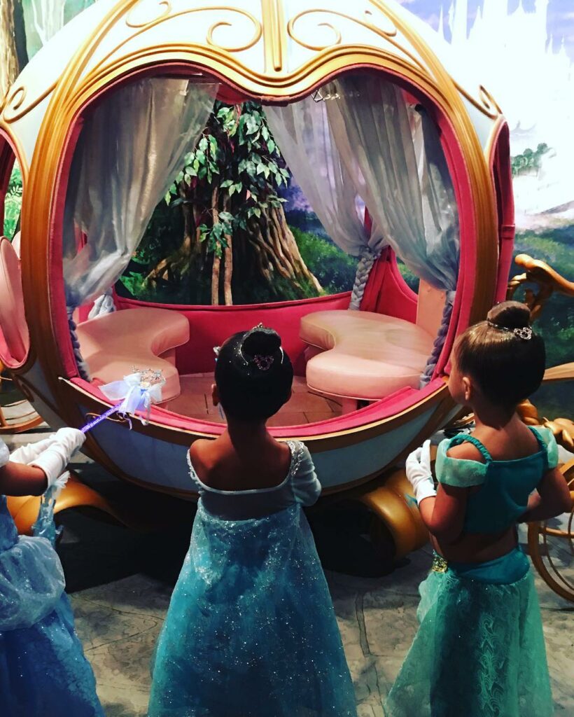 DISNEY MAGIC On my app. #LinkInBio...