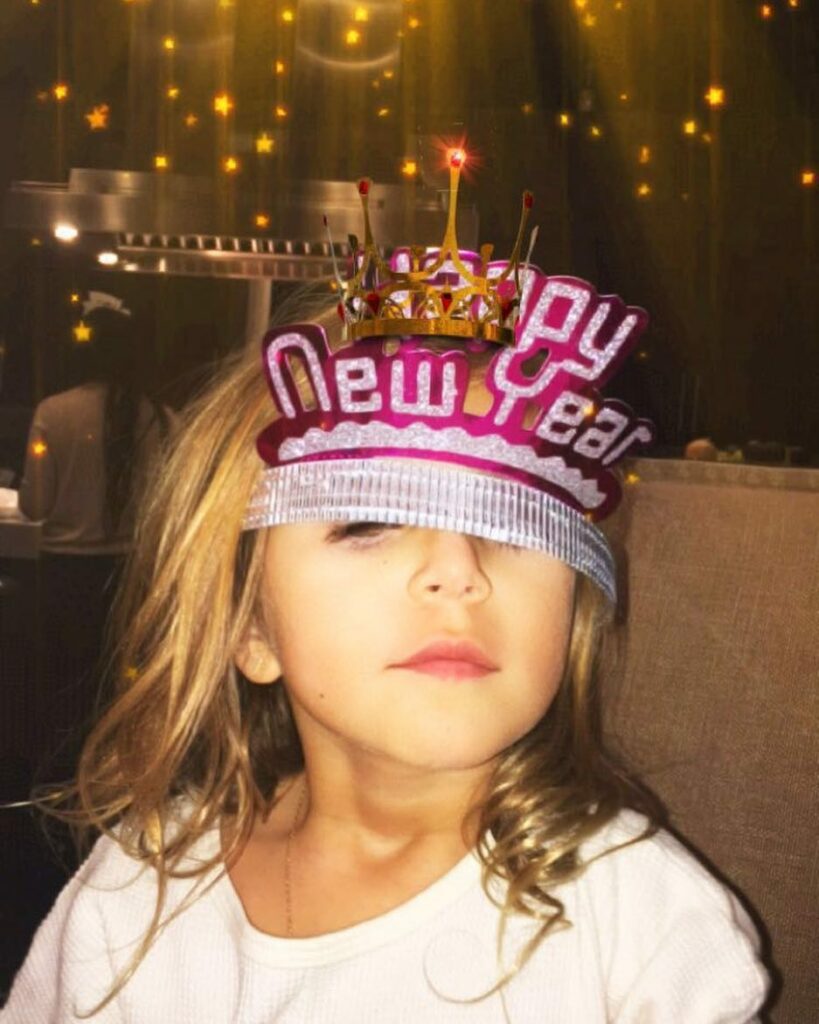 To a beautiful year filled with love and happiness ...