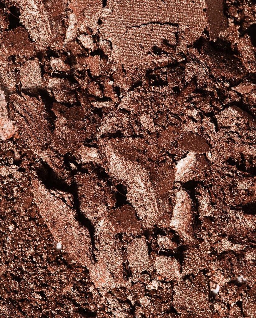 KKWBEAUTY.COM...