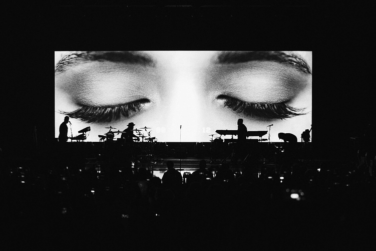 #NeverBeTheSameTour VANCOUVER!!!  @rahulb91...