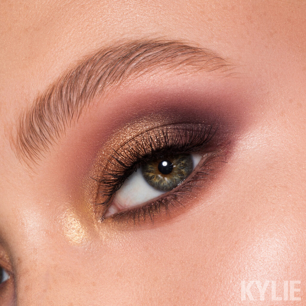 some GORGEOUS looks using the KOURT X KYLIE palettes dropping on the site TOMORR...