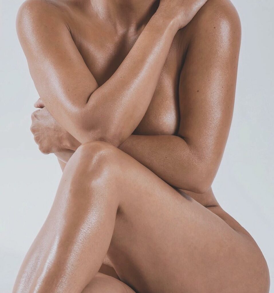 KKW BODY is NOW AVAILABLE on KKWFRAGRANCE.COM! This fragrance has one of my favo...