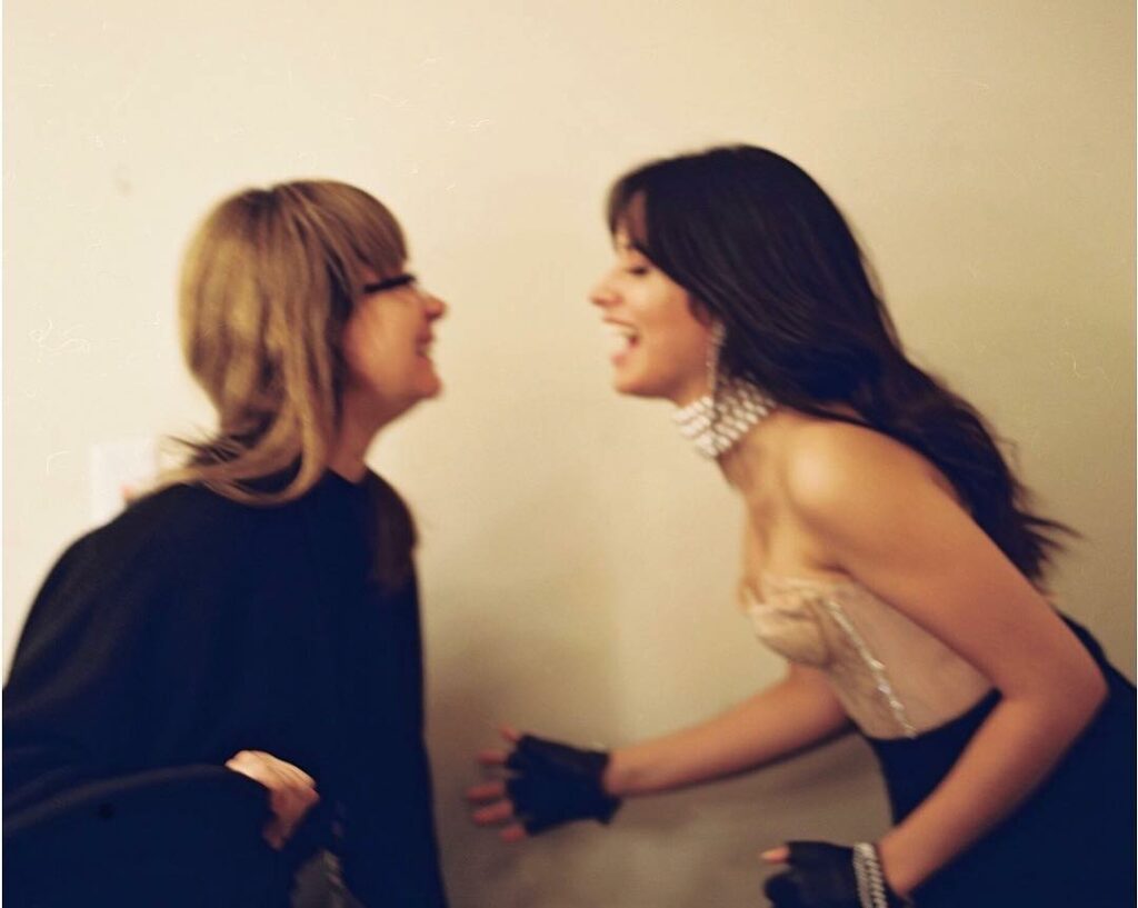 Camila Cabello: here’s to the kind of woman I hope to be one day….. thank you thank you thank … here’s to the kind of woman I hope to be one day..... thank you thank you thank ...