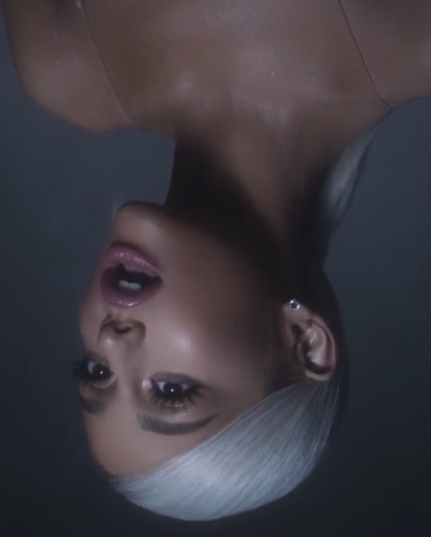ʎɹɔ oʇ ʇɟǝl sɹɐǝʇ ou vertical video out now on @Spotify ♡ ...