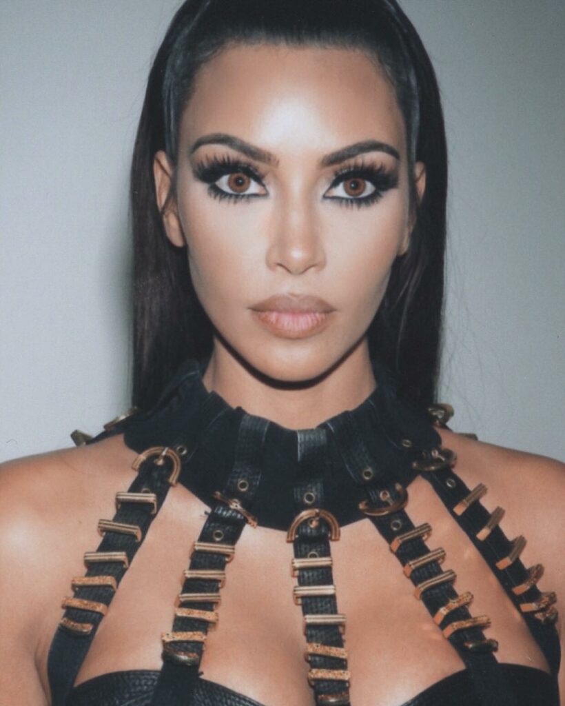 New Obsession. Colored Contacts...