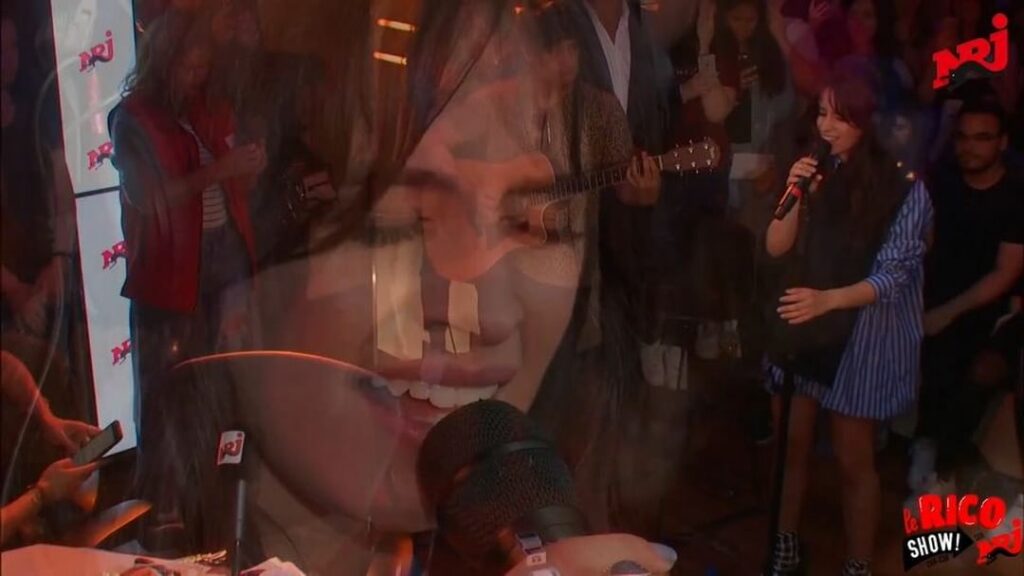 this is where i feel most comfortable, a guitar and a mic- was so much fun to si...