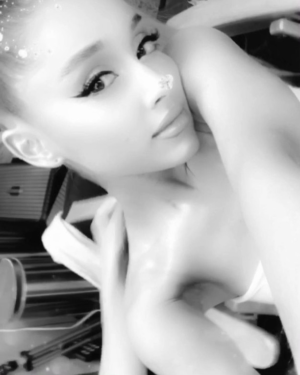 u keep me in your orbit...