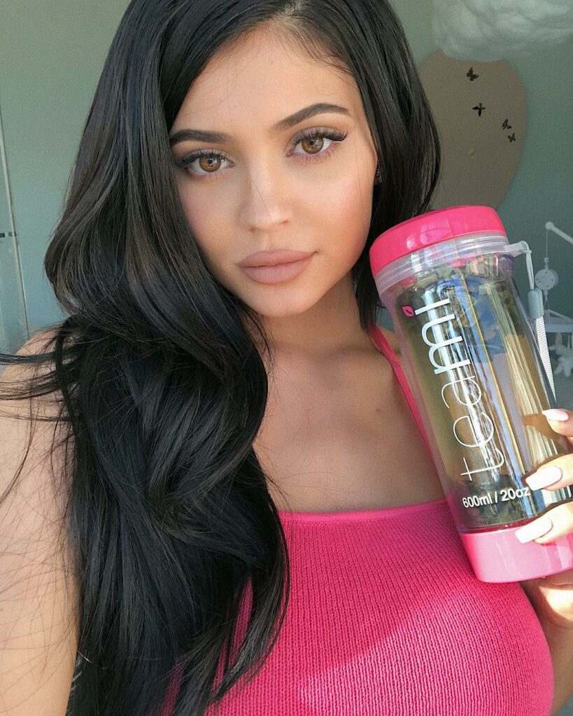 #ad I started the @teamiblends 30 day detox program because they promote a healt...