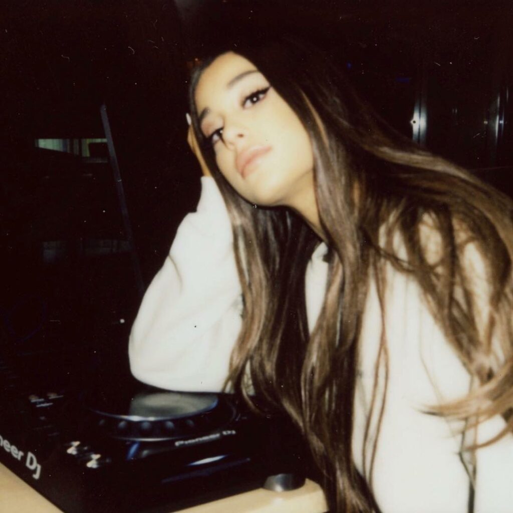 @beats1official @applemusic ♡ this am...