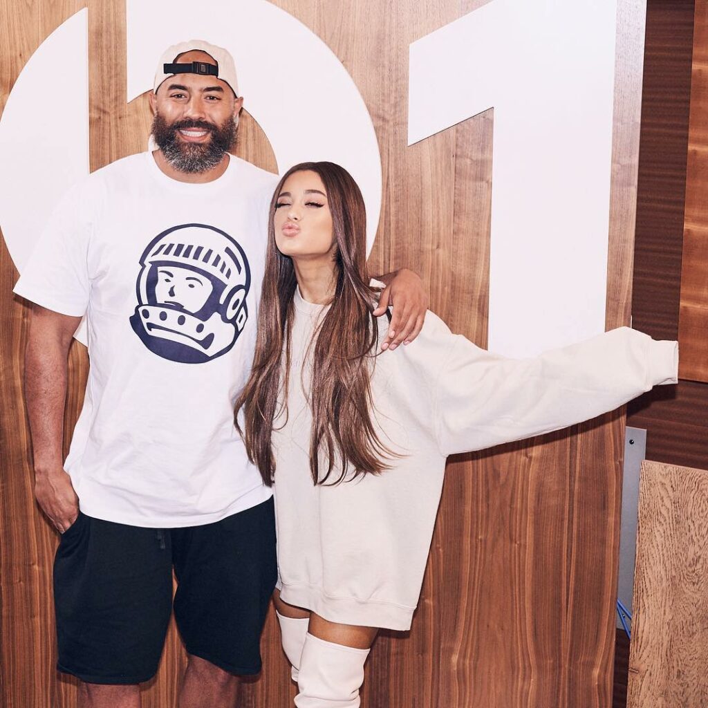 thank you @oldmanebro ♡ @beats1official...