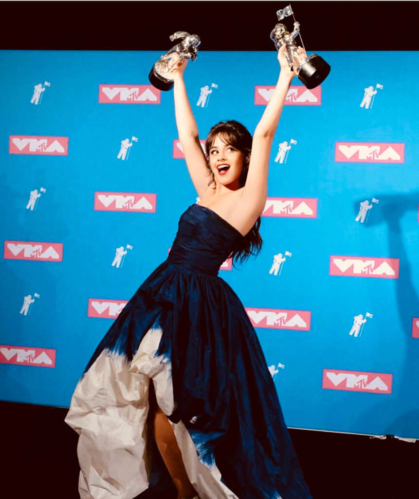 artist of the year and video of the year!!!!! it’s not often i get to wear a pri...