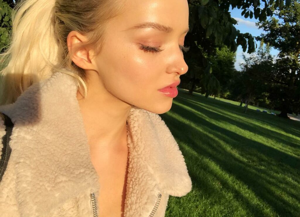 you think it’s highlight but it’s just a combination of sweat & natural oil prod...