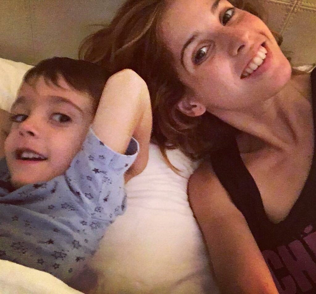 P i j a m a  P a r t y !  Tia a todo terreno! ...