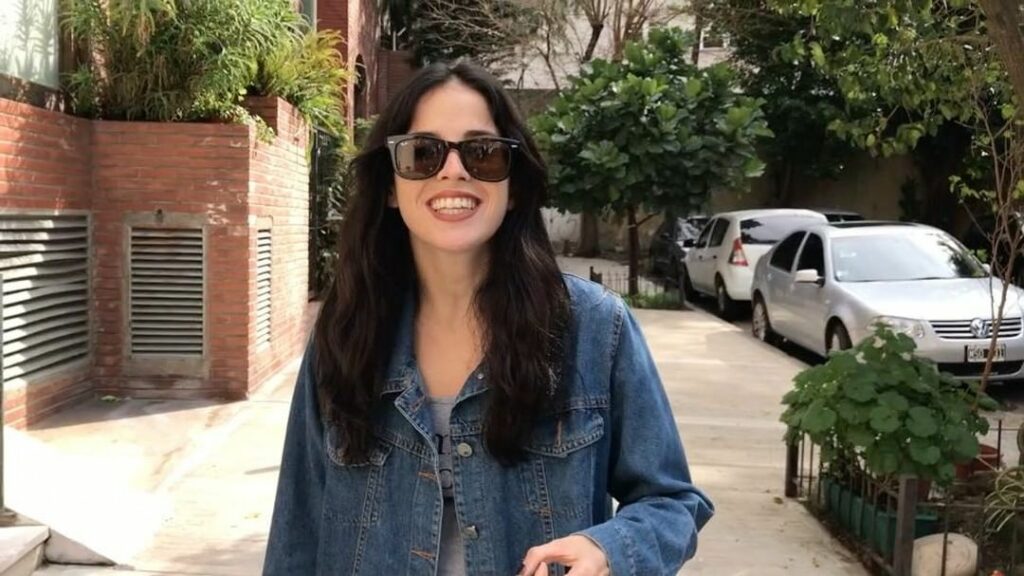 Hola mi gente beia!!! Acá estoy con un nuevo videito de Martes  Seguimos la char...
