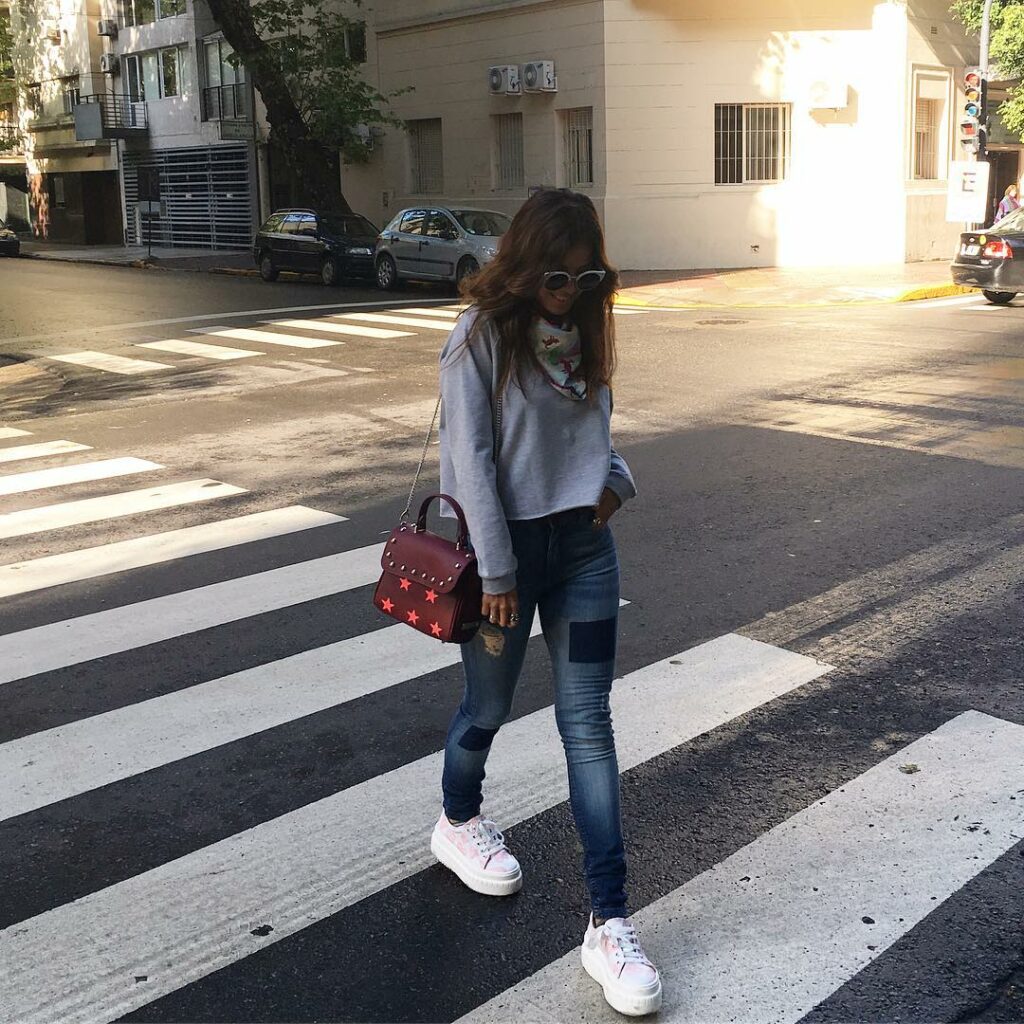 Salió el  y salgo a disfrutar este viernes  @marcaviache  @miuxshoes ...