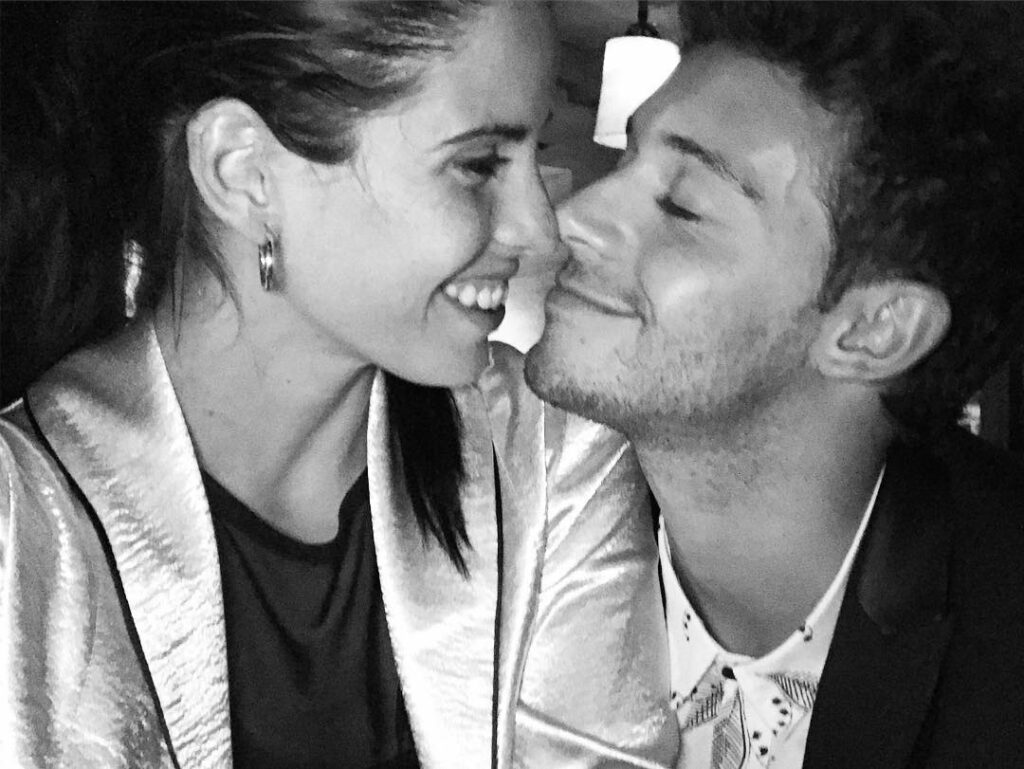 Feliz añoooo!  Con el gordo mas lindo del mundo!  te amo @ruggeropasquarelli  Me...