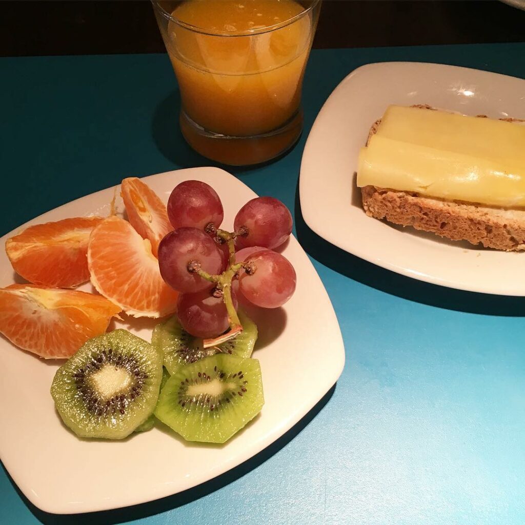 Por aquí hoy se desayuna muy bien ! ...