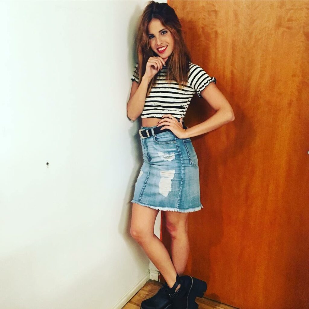 Lista para el programa de hoy con look @muaaoriginal  @miuxshoes @masnegroficial...