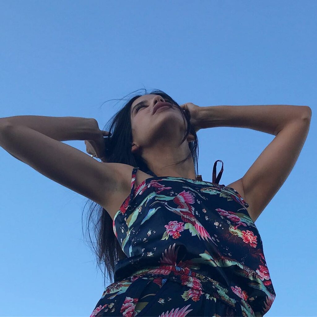 Con los pies en la tierra pero los ojos en el cielo ...