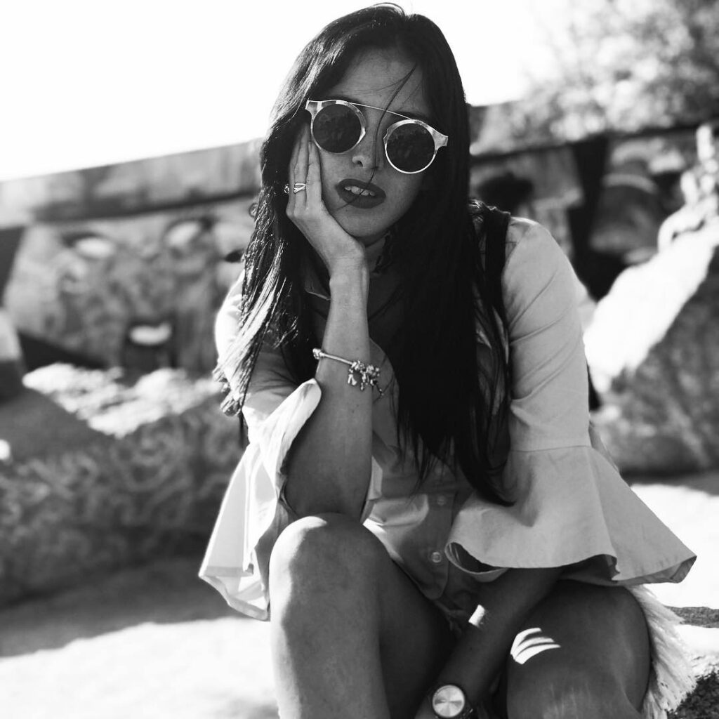 Cande Molfese: Buenas Noches Me voy a dormir tapada hasta arriba porque hace un frío tremendo … Buenas Noches Me voy a dormir tapada hasta arriba porque hace un frío tremendo ...