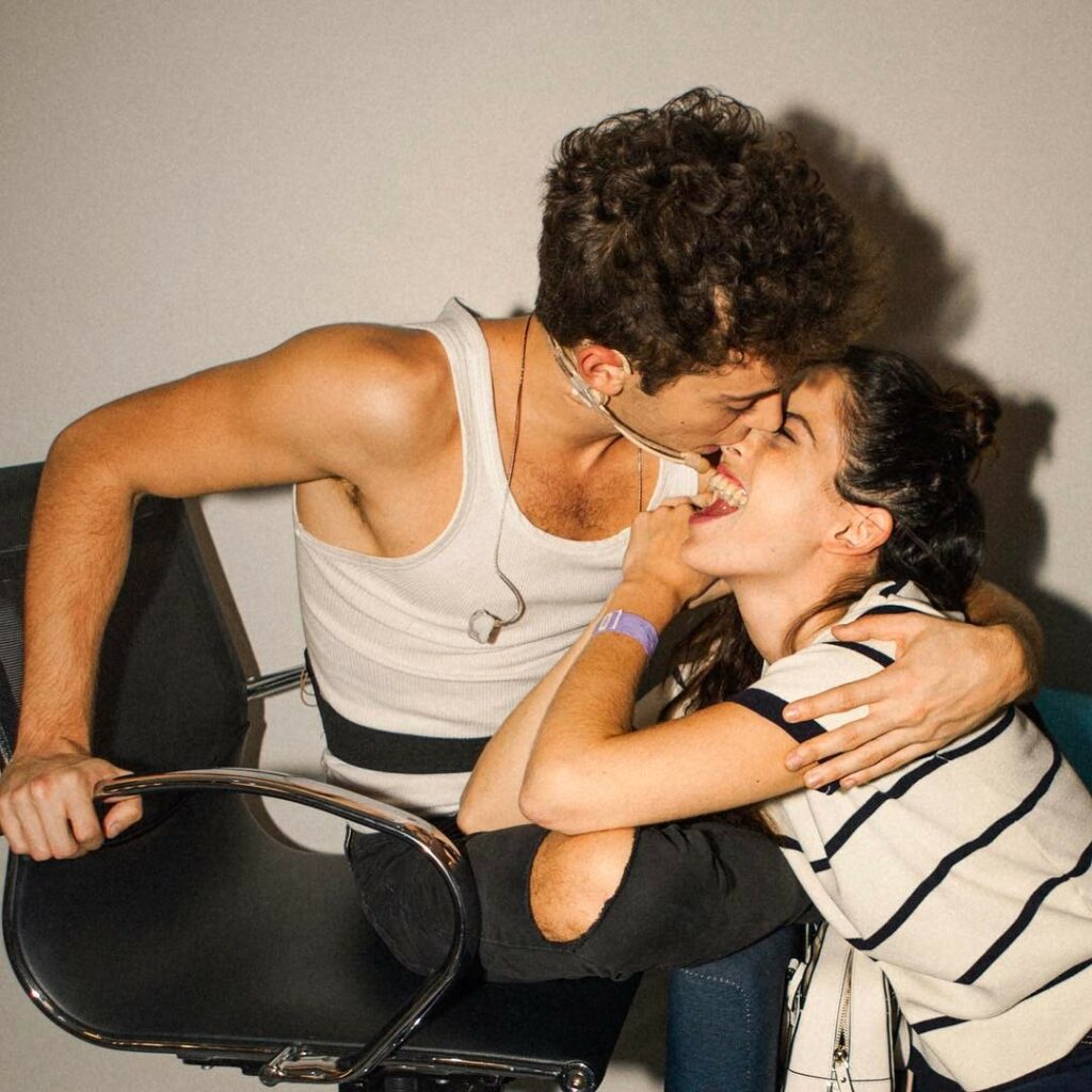Falta poco para esto ...  @ruggeropasquarelli  Como arrancan este martes? Yo gra...