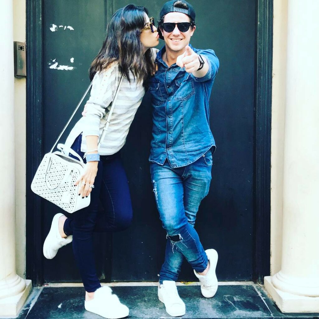 Juntos hasta el fin del mundo  Un viernes con el @facugamba 
Ustedes que tul est...