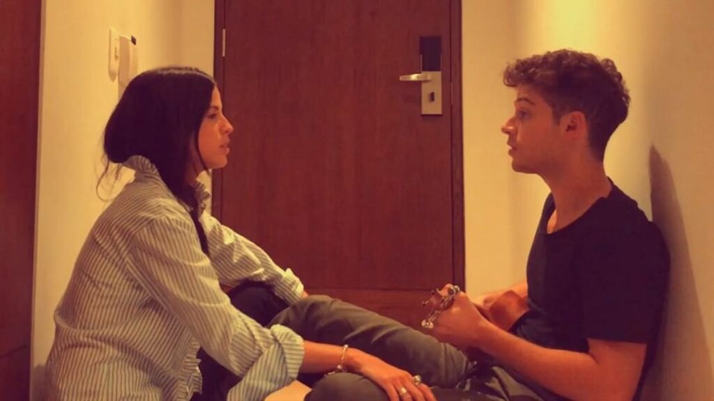 Y esto salió en  ! Cantar #Consejodeamor de la linda @tinitastoessel 
@ruggeropa...
