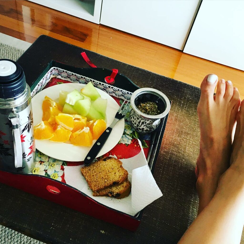 Buen día !!!! Hoy arranque mega tarde !!!  siempre con un rico desayuno!  buen d...