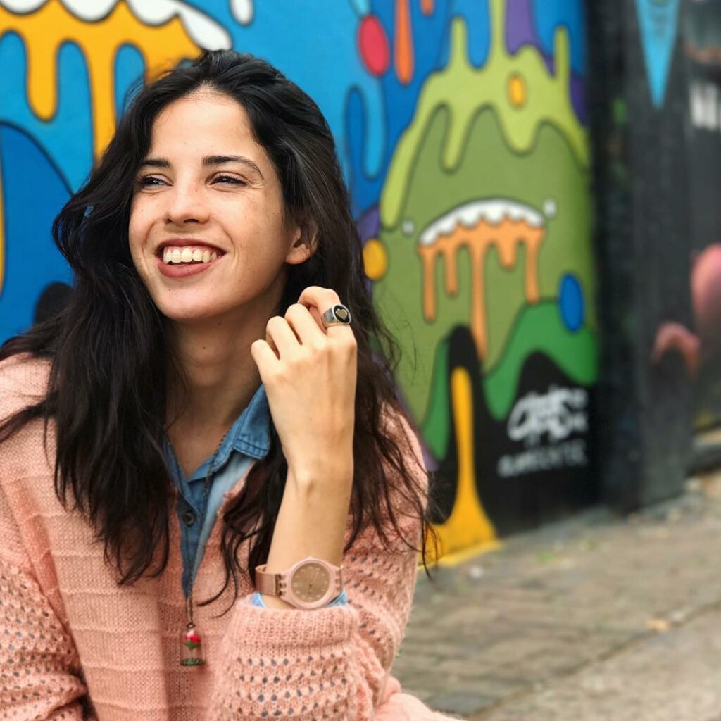 Cande Molfese: Se viene el día de la madre. ¿Ya tienen el para sus madres? A no colgarse que d… Se viene el día de la madre. ¿Ya tienen el para sus madres? A no colgarse que d...