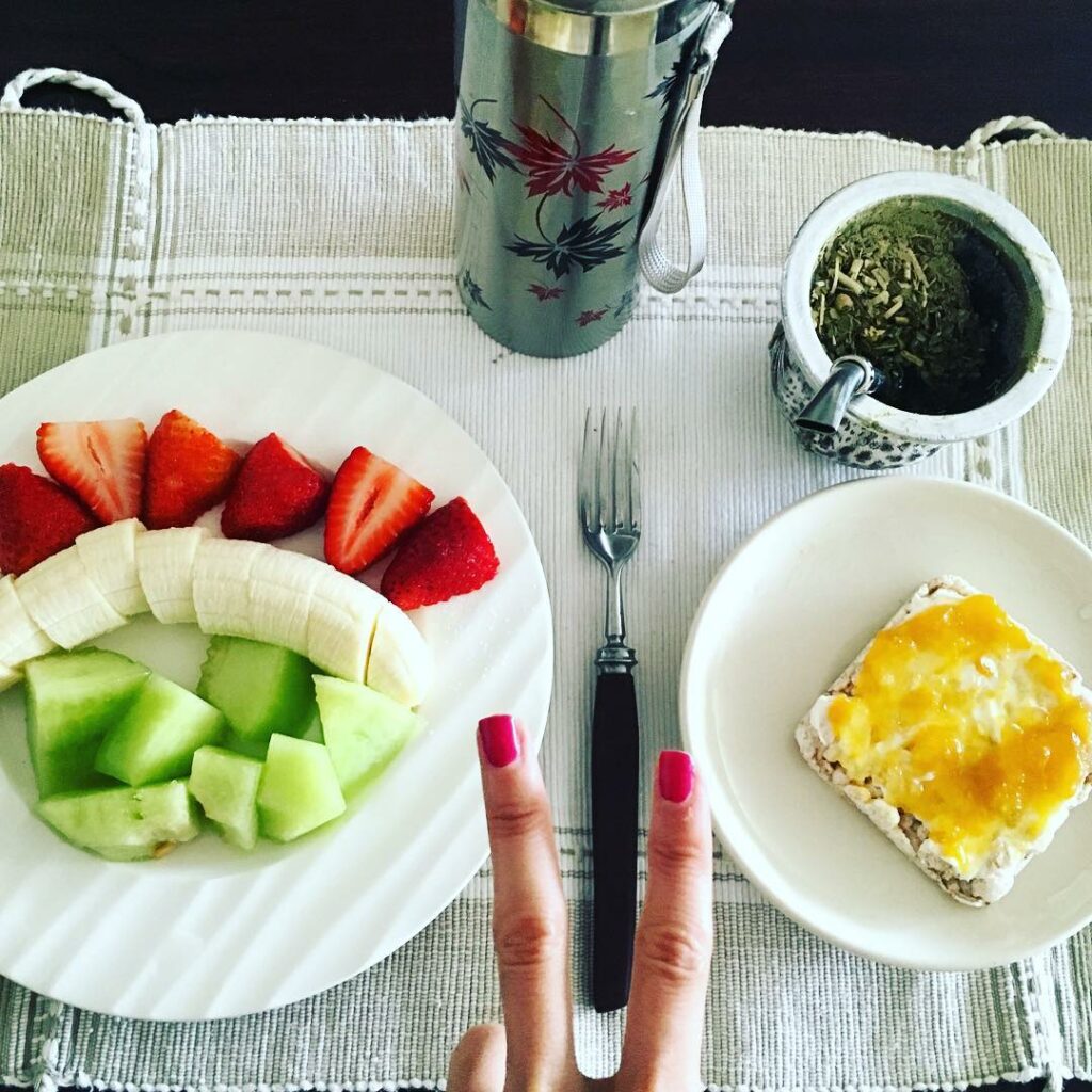 Buen día !!!! Hoy se arranca temprano! Pero con mucha energía ! Gran desayuno gr...
