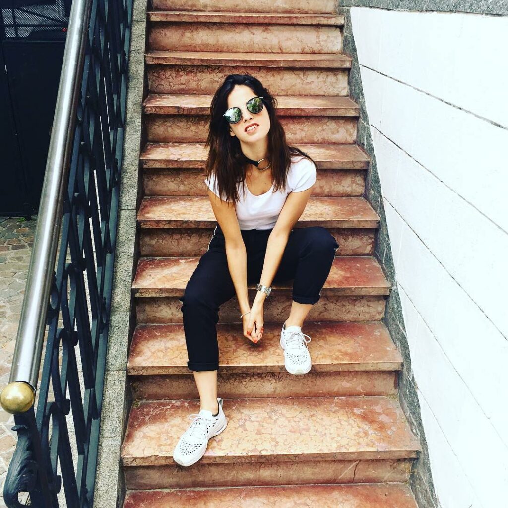 Buen Día !!!!  Arrancando la mañana ! Feliz lunes !  amor x mis nuevos @infinite...