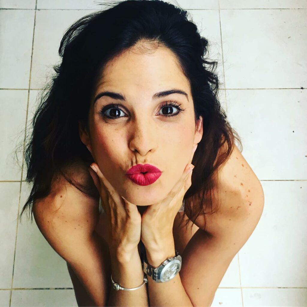 Hola mis amigos instagrameros !!! Como viene su viernes????
Yo dia largo pero ll...