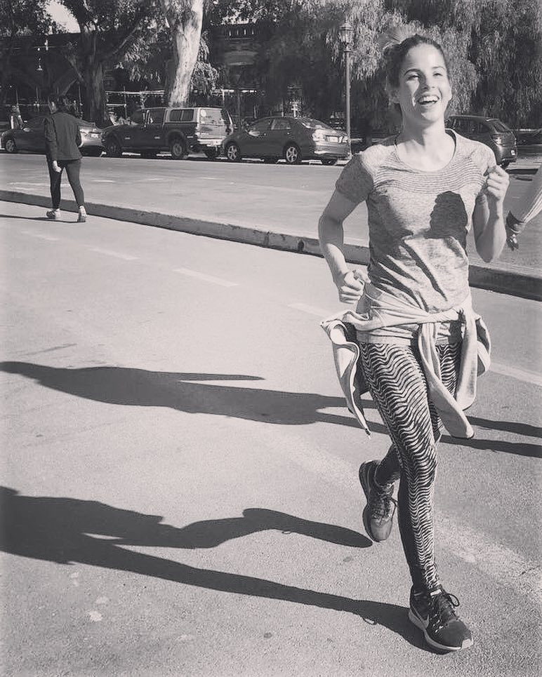 Buen día amigos! Hoy 10k ! No hay nada más lindo que arrancar la mañana así ! #c...