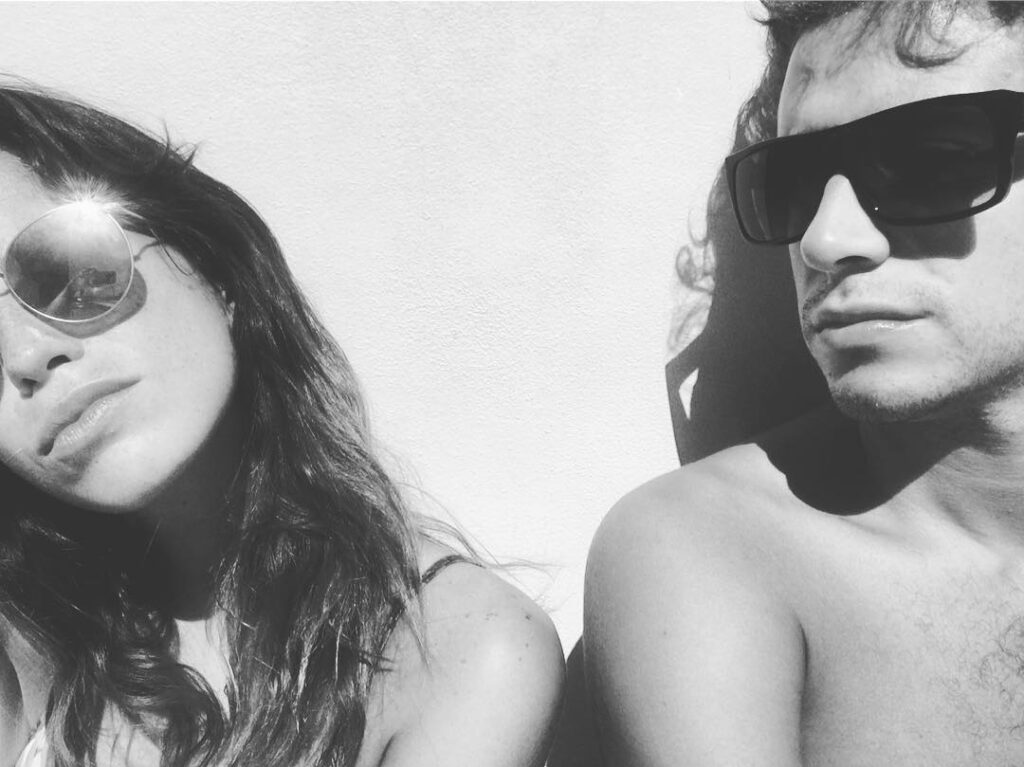 Cande Molfese: Arrancando el domingo a puro ! Acá en Argentina sigue siendo verano y nosotros … Arrancando el domingo a puro ! Acá en Argentina sigue siendo verano y nosotros ...