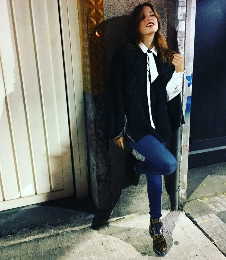 Mi look de esta linda noche en Bs As @tuccioficial @riearribaok @miuxshoes ...