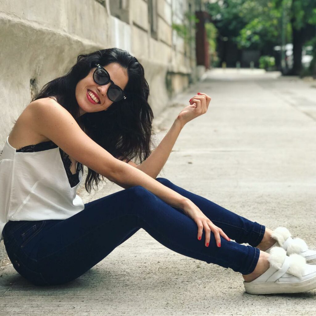 Mitad de semana ! Que buena onda!  Como andan ustedes ?  Yo llena de energía par...