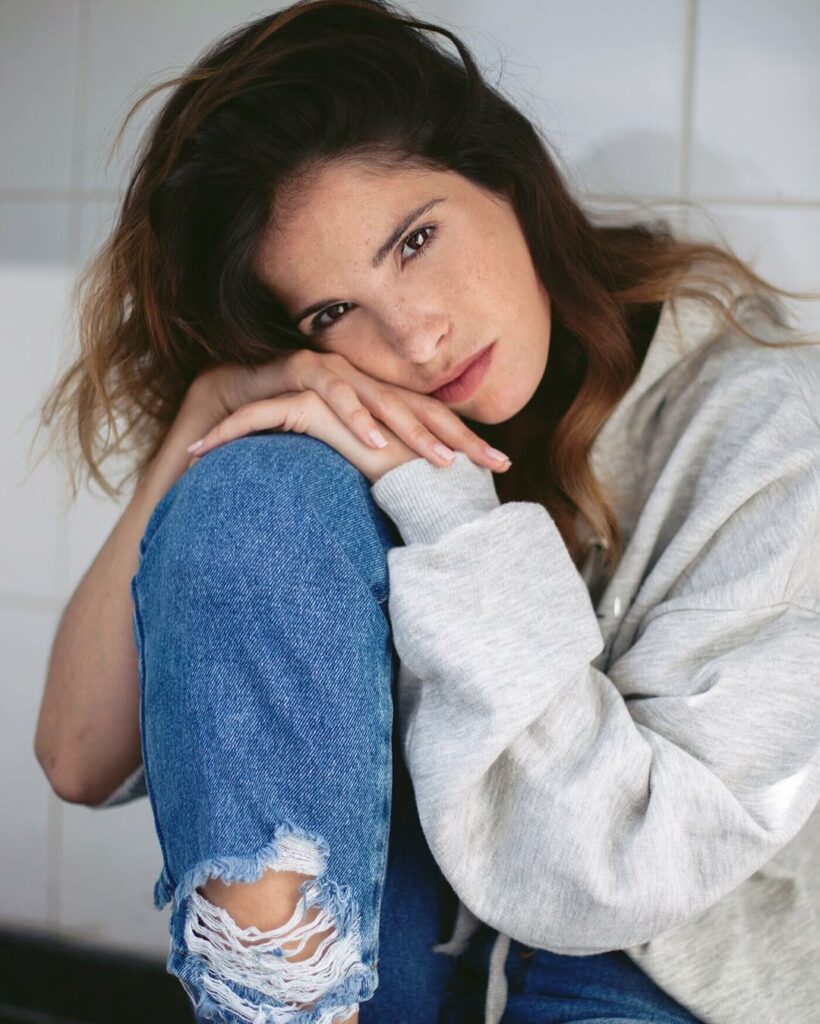 Cande Molfese: Aloja amigos !!!! Feliz martes a todos! Como arrancan este martes? Yo momento d… Aloja amigos !!!! Feliz martes a todos! Como arrancan este martes? Yo momento d...
