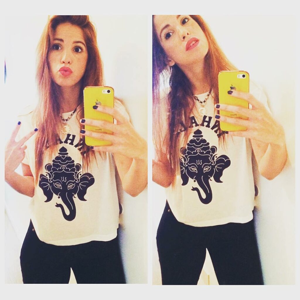 Hola domingo nublado !  arranco mi día con look de la mano de @ylovers @masnegro...