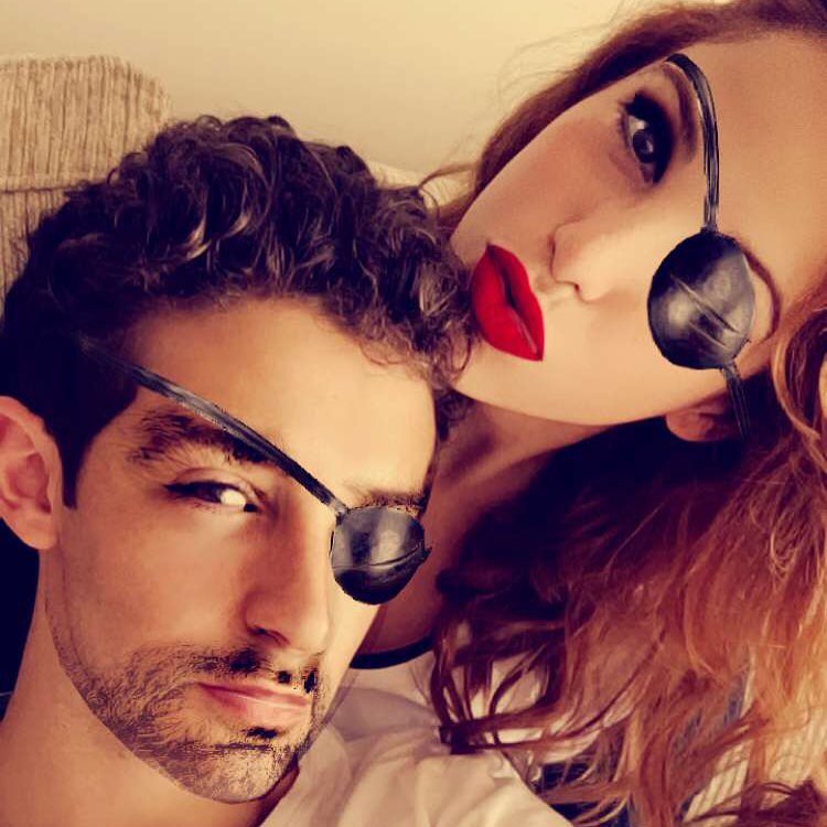 Ey! Vos ! Seguime en snapchat Candemolfesok ...