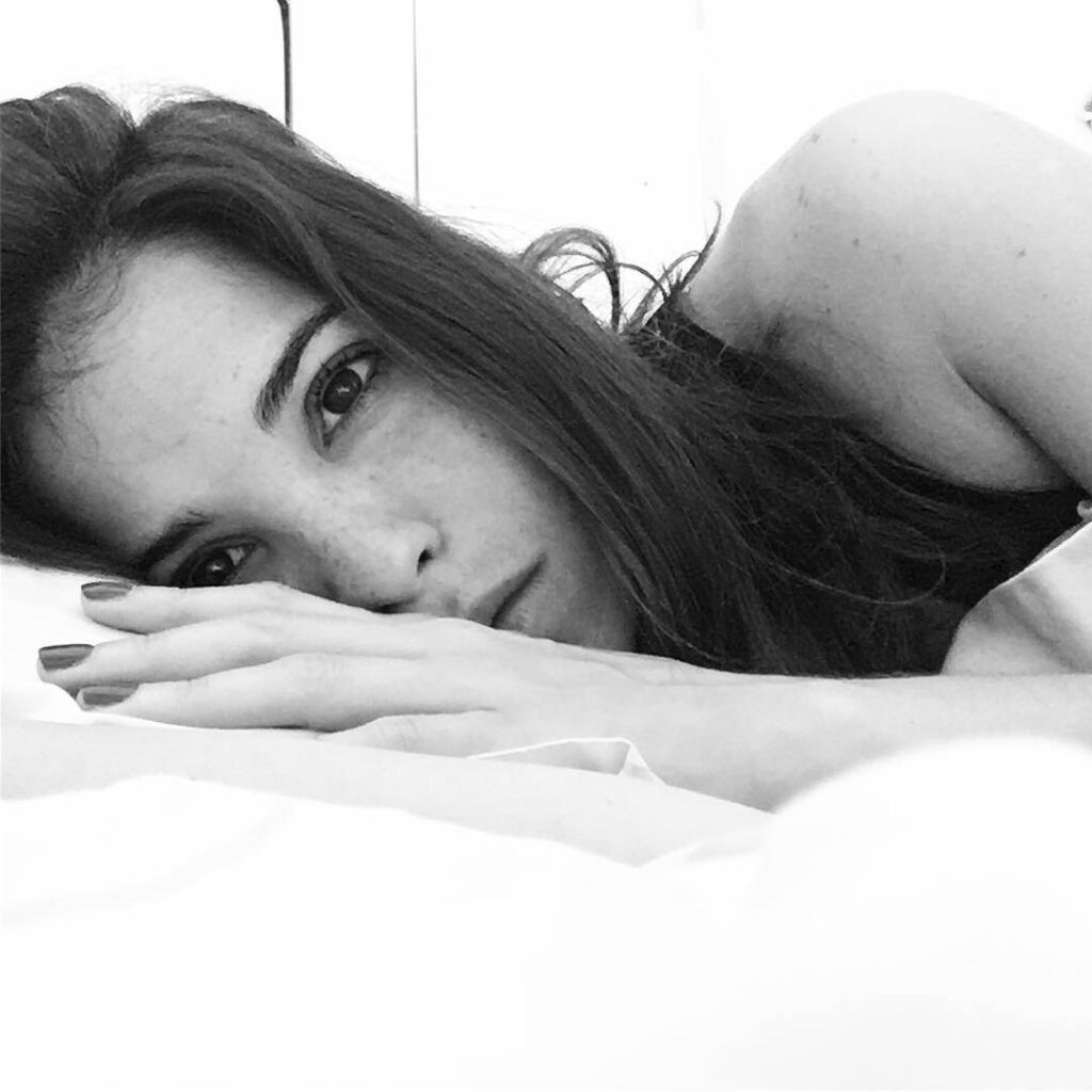 Buen Día amigos !  Domingo ideal para relajar y quedarse en la cama lo máximo po...