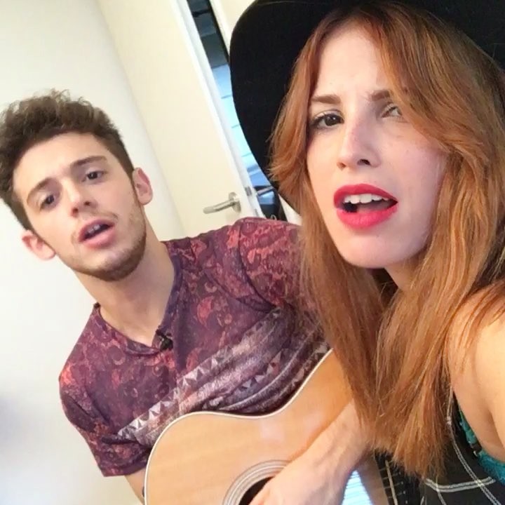 Aquí se está grabando #Ruggelaria con @ruggeropasquarelli ...