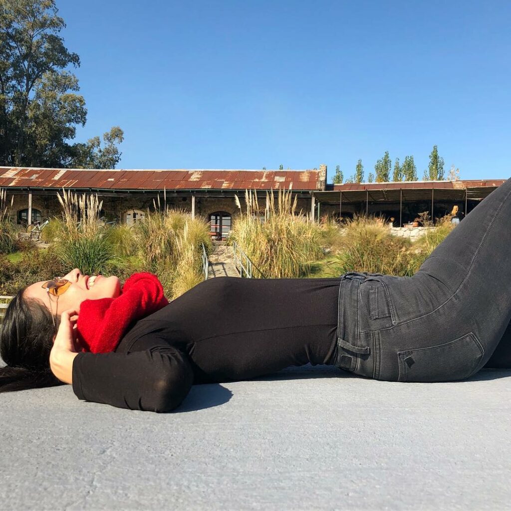 Cande Molfese: Momentos felices de la vida … acostarse y respirar el aire fresco de la natura… Momentos felices de la vida ... acostarse y respirar el aire fresco de la natura...