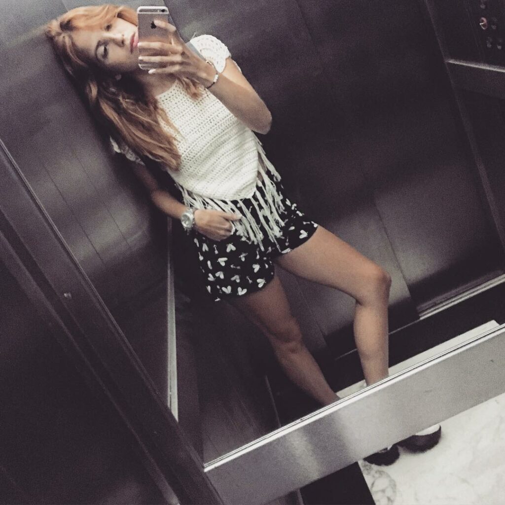Alto día de  y de la mano de @muaaoriginal  @guillerminaregalado  ! Styling @jof...