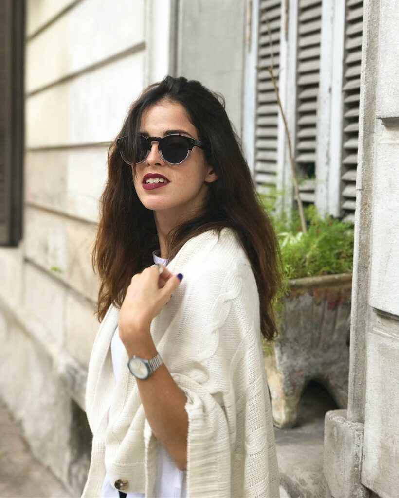 Cande Molfese: Buenas buenas !!!! Alooo a este lunes tan Como dicen que les va ??? Yo con ene… Buenas buenas !!!! Alooo a este lunes tan Como dicen que les va ??? Yo con ene...
