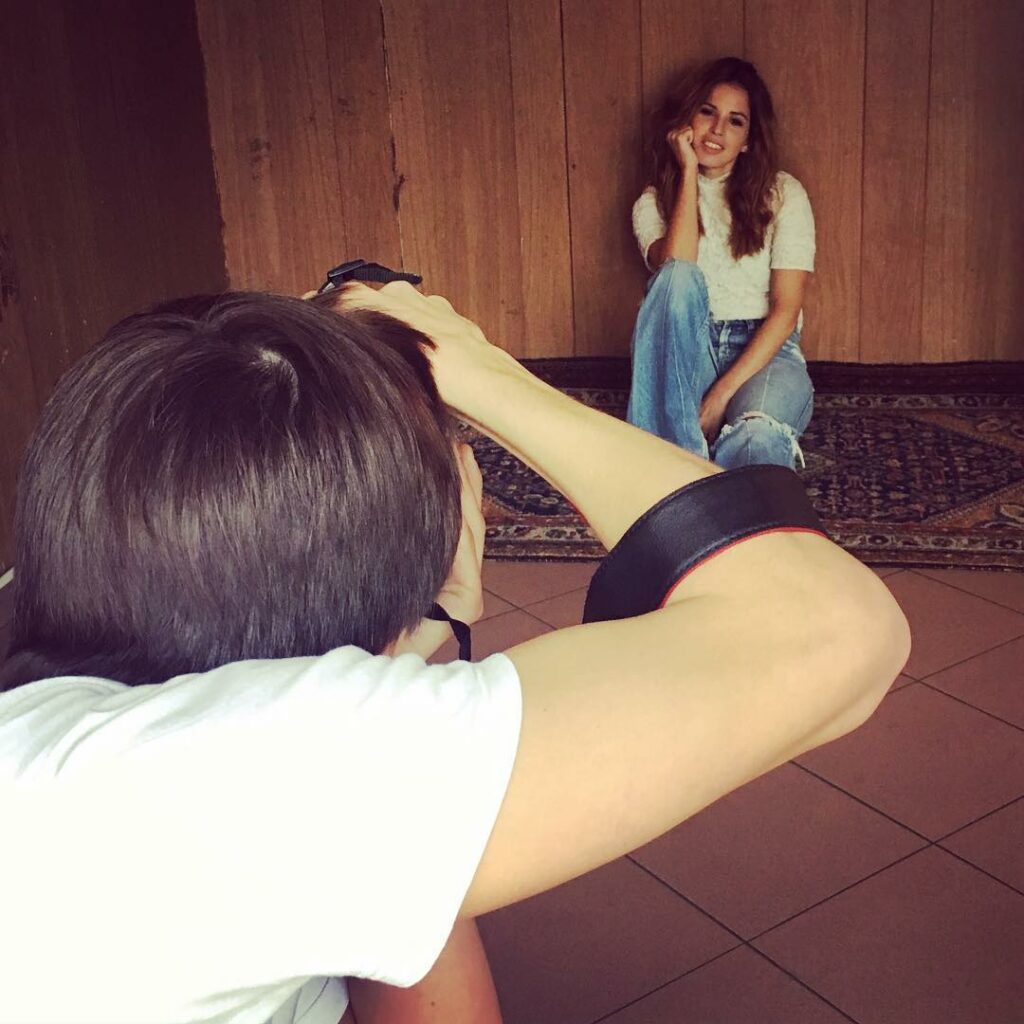 Se vienen lindas fotos hoy !!! De la mano de  @ferminvitaliph @makaimakeup @chfi...