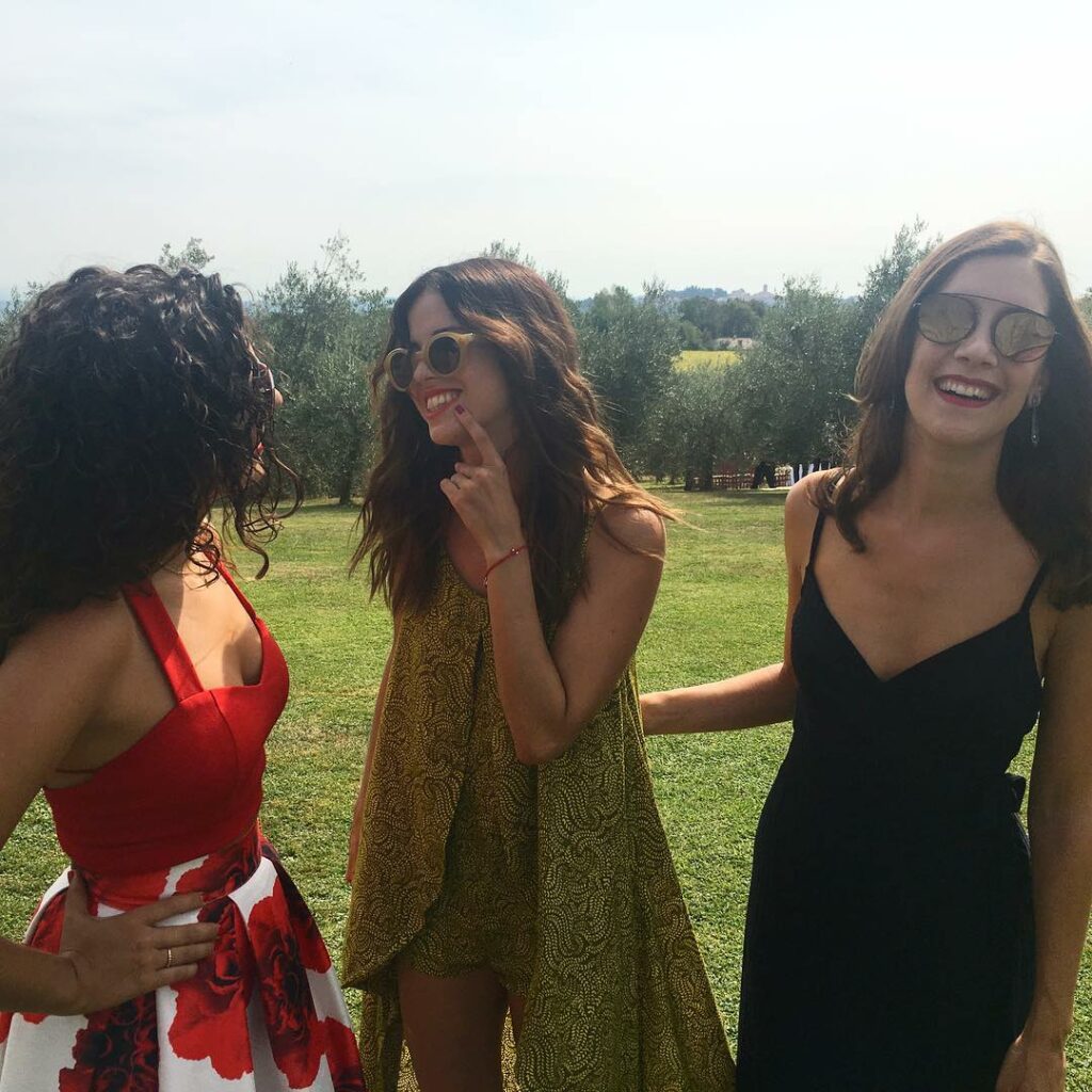 Las pibis  @clarialonso @soyalbariconavarro ...